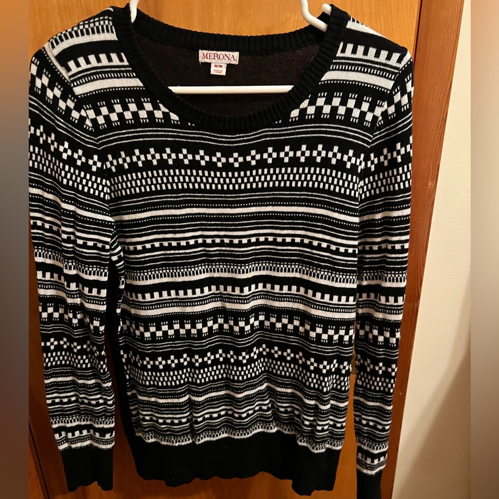 Women’s black and white sweater
